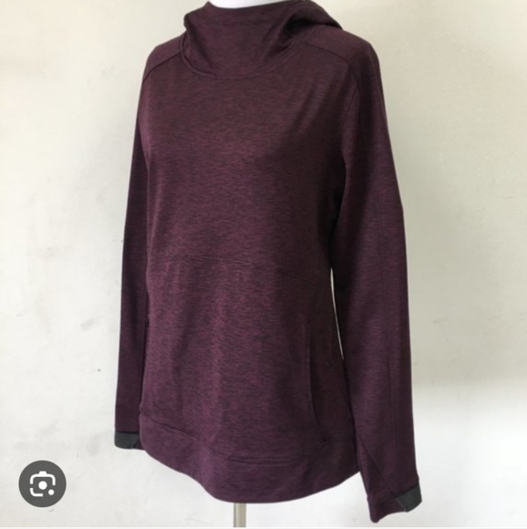 ATHLETA Striated Stow Reflector Pull- Over Plum Color Hoodie. Size M - Picture 2 of 14